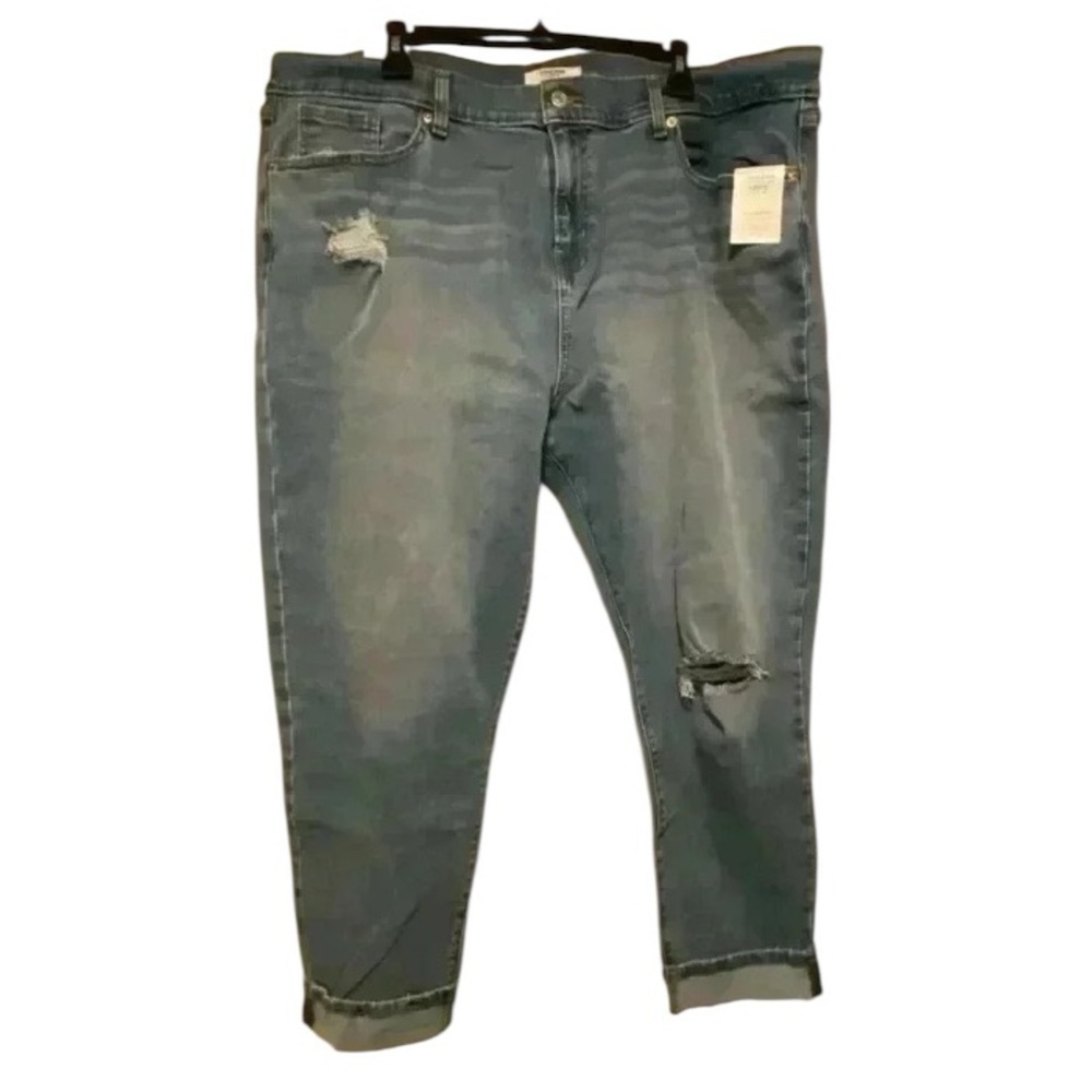 Levi’s Women’s Boyfriend Crop High Rise Distressed Denizen NEW size 18